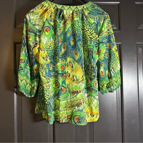 Fig & Flower Green Peacock Print Tie Top Size PM (B3 - Picture 3 of 9